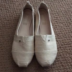 Women's Mad Love Lydia Slip on Sneakers Cream